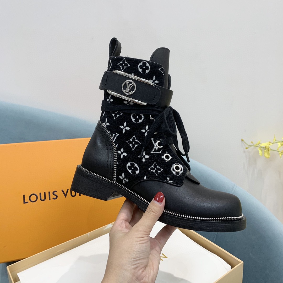L0vis Vvtt0n Metropolis Flat Ranger Boots Black For Women