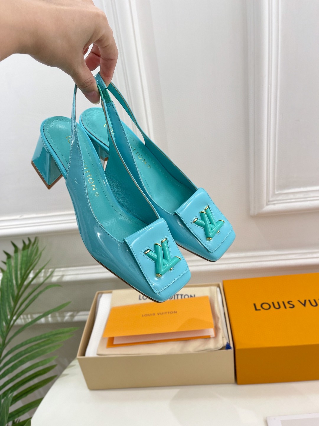 L0vis Vvtt0n Shake Slingback Pump Jade Green For Women 1AB0VF