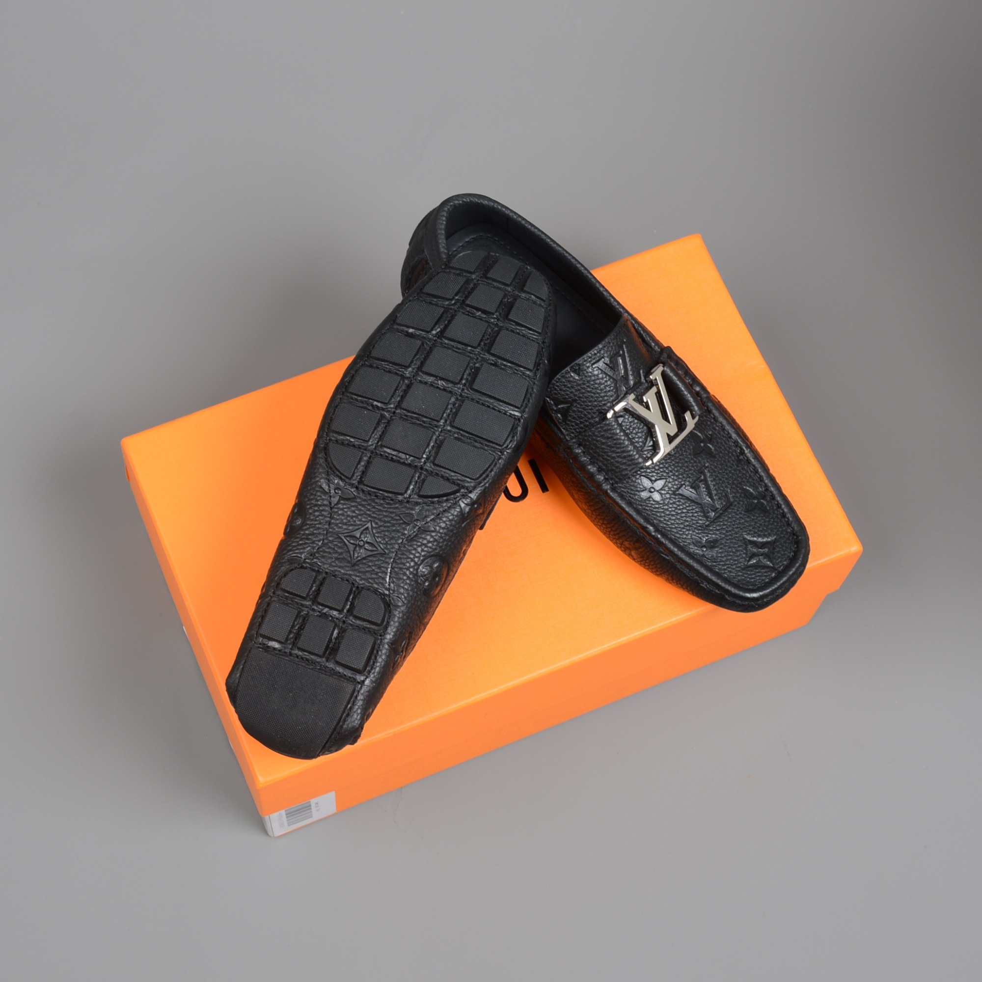 L0vis Vvtt0n Monte Carlo Mocassin Black For Men LV 1A9F9Q