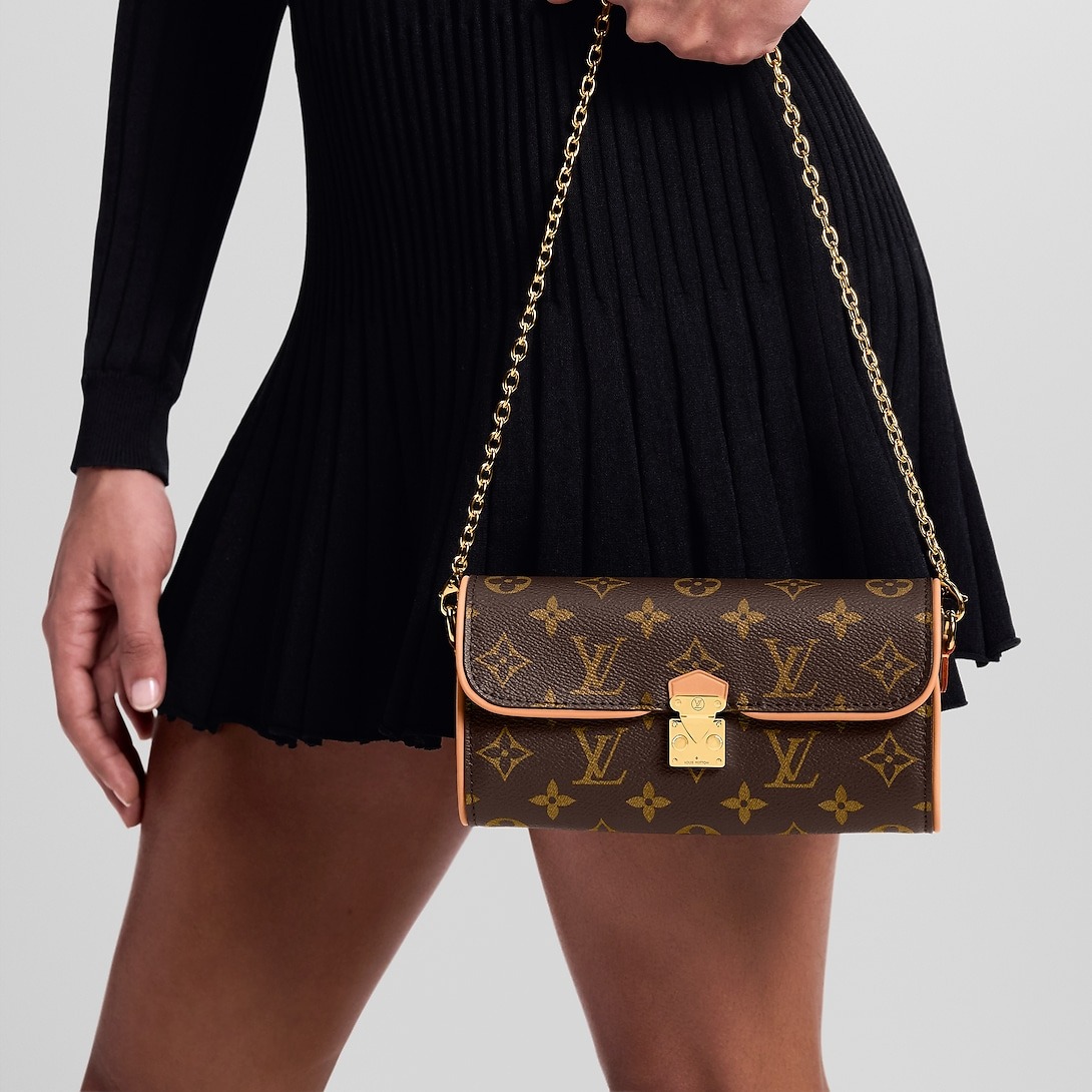 L0vis Vvtt0n Pochette Camille Monogram Canvas For Women 8.3in/21cm M13566