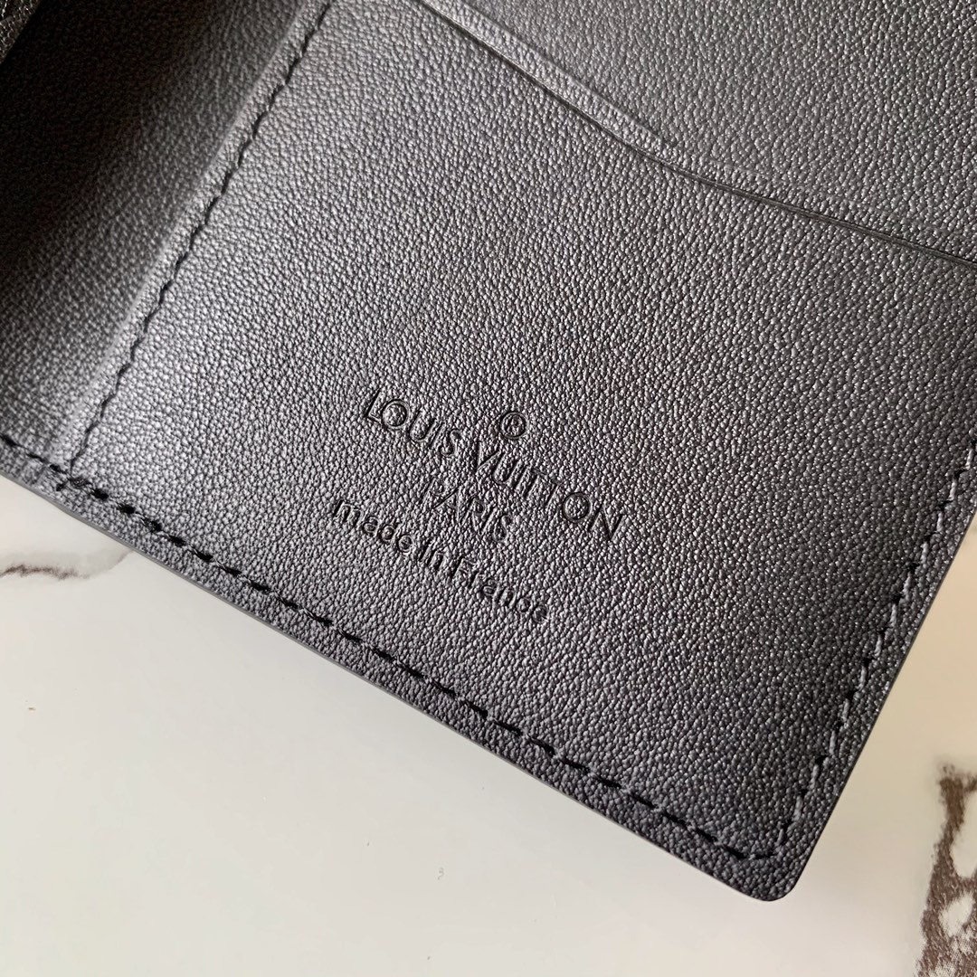 L0vis Vvtt0n Monogram Wallet For Men 11cm Brown