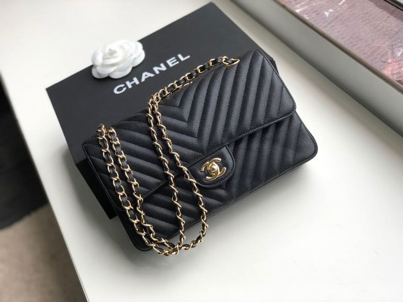 Ch**el Chevron Classic Handbag Gold Toned Hardware Black For Women, Women’s Bags, Shoulder And Crossbody Bags 10.2in/26cm
