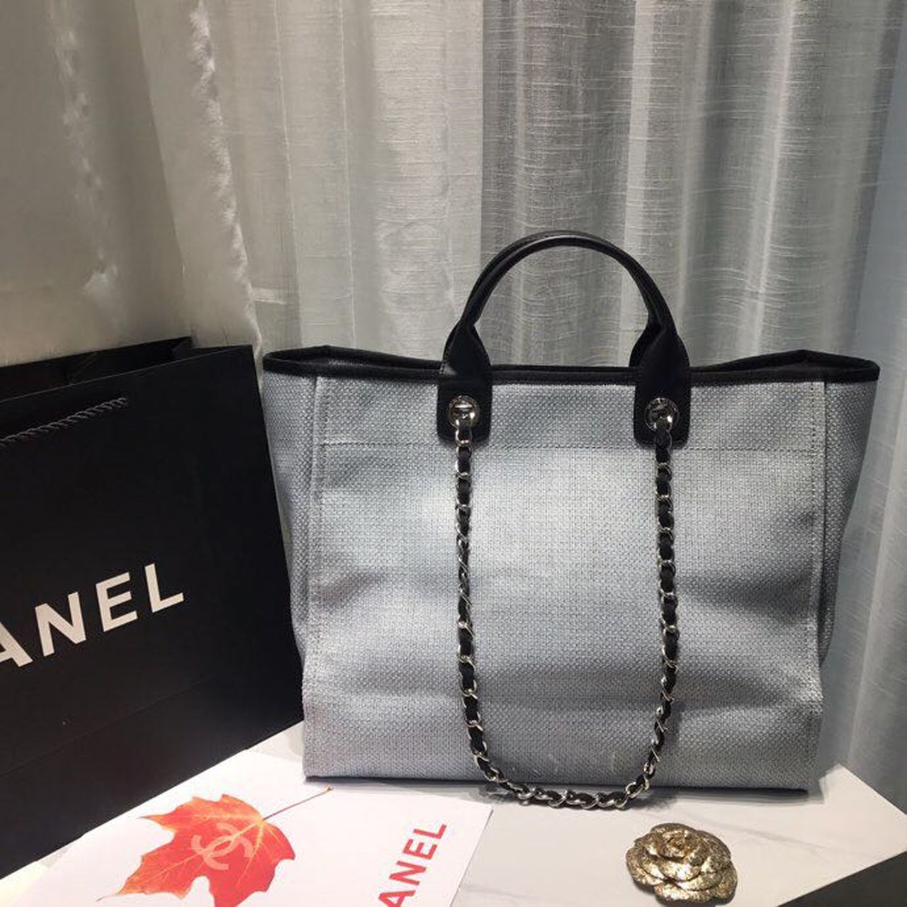 Ch**el Deauville Tote Canvas Bag Light Grey For Women, Women’s Handbags, Shoulder Bags 15in/38cm A66941