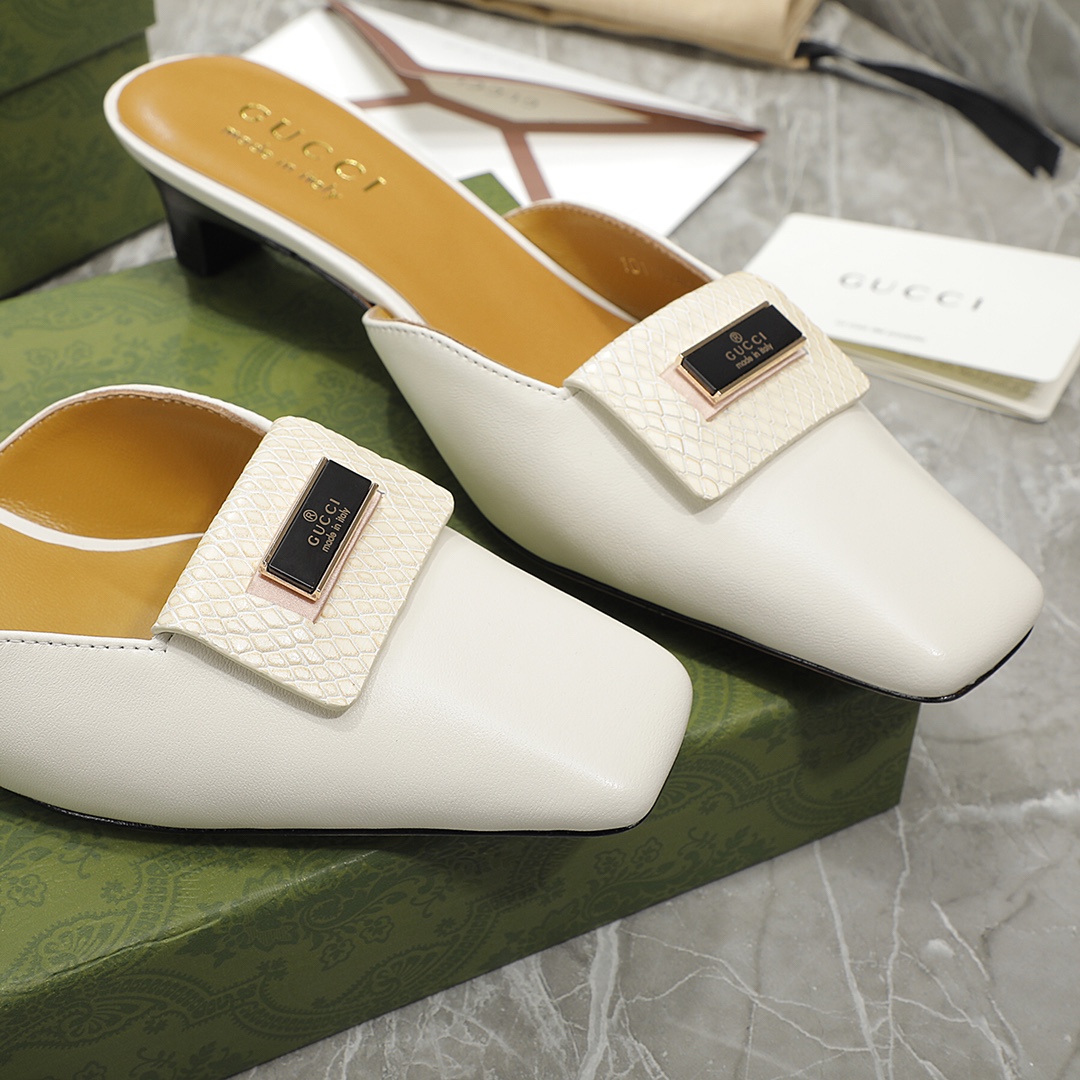 Gvc*1 Slipper Sandals White For Women GG