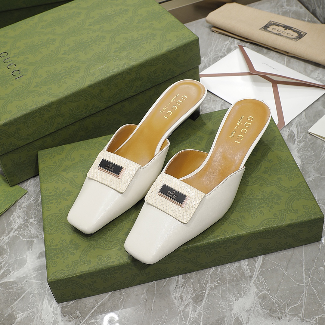 Gvc*1 Slipper Sandals White For Women GG