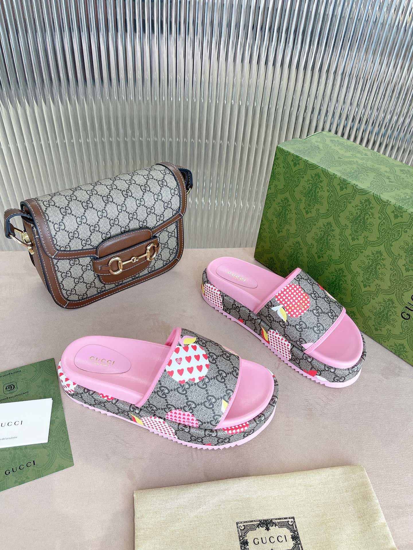 Gvc*1 GG Blooms Svp*me Floral Slide Sandal By Canvas Fabric Pink For Women GG