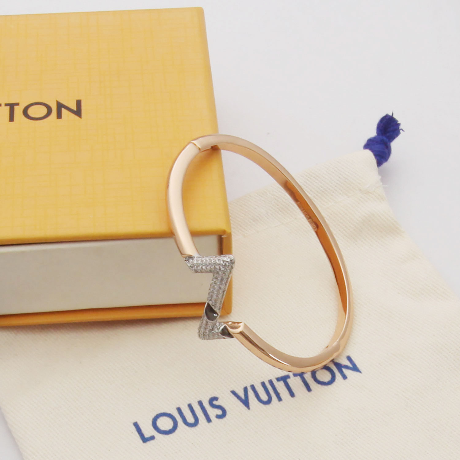 L0vis Vvtt0n Volt Upside Down Bracelet