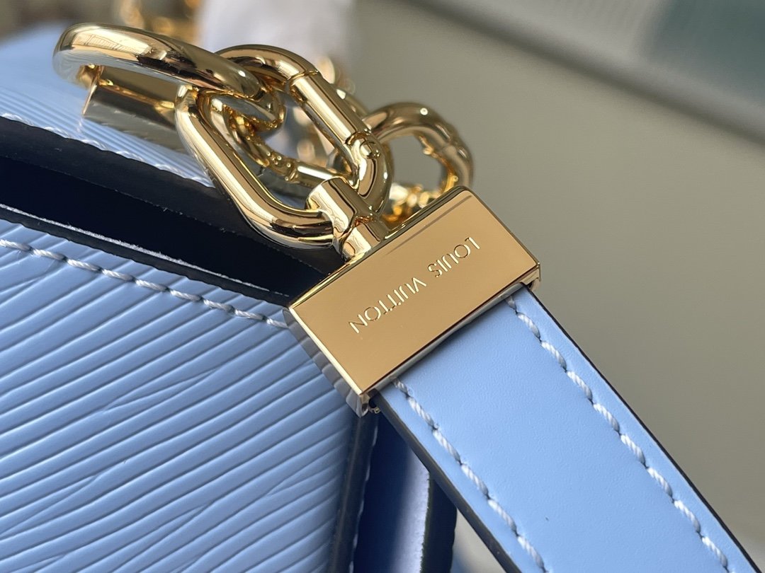 L0vis Vvtt0n Twist MM Monogram Flower Bleu Nuage Blue For Women, Women’s Handbags, Shoulder And Crossbody Bags 9.1in/23cm LV M59627