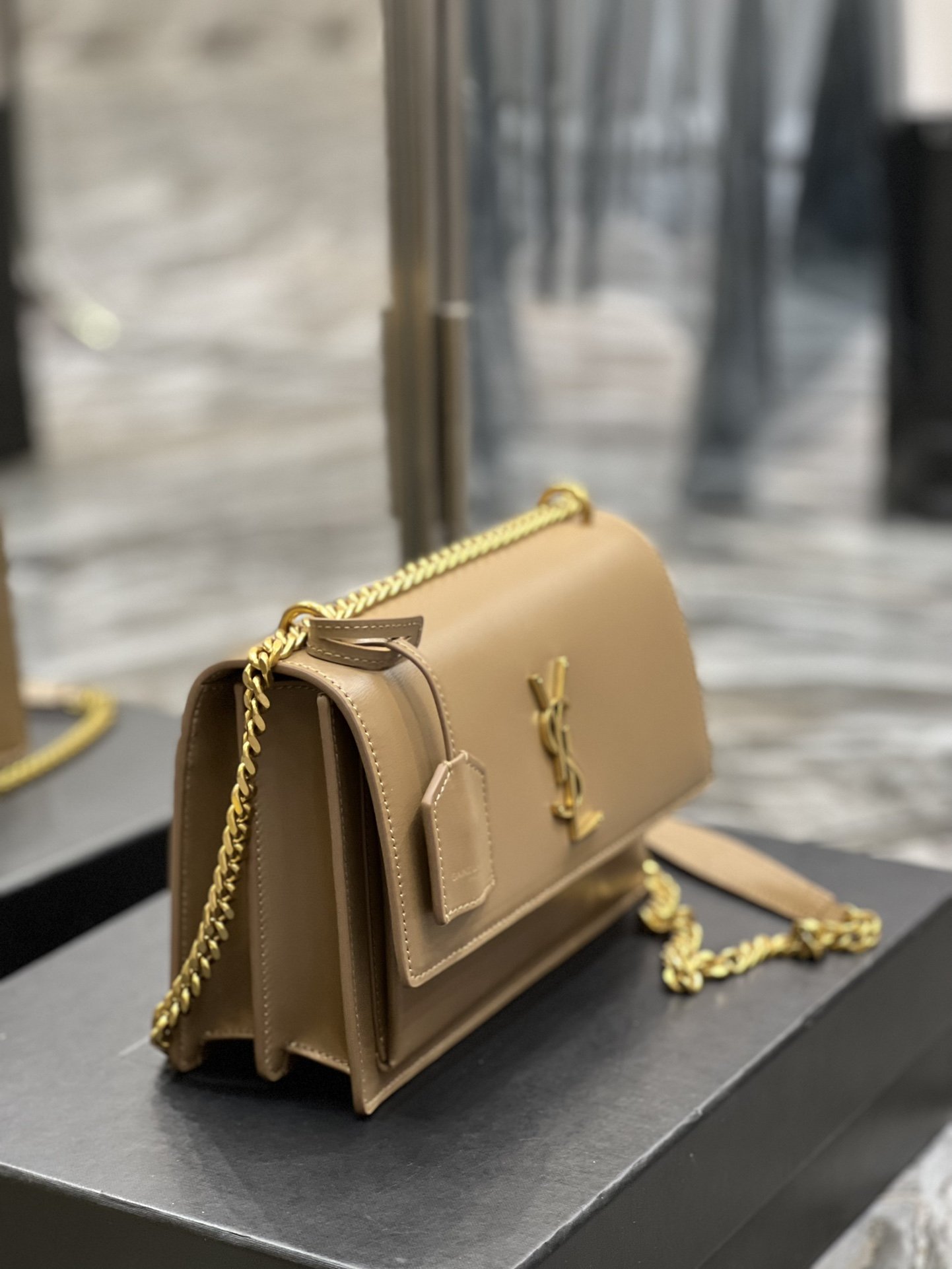 Sa1nt Lau*nt Sunset Medium Chain Bag For Women 8.6in/22cm Dark Beige Y51 442906D420W2721