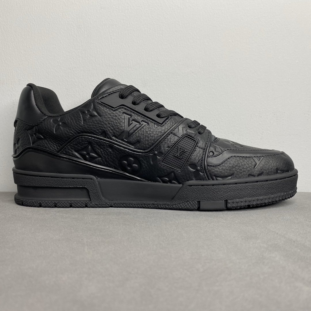 L0vis Vvtt0n Trainer Sneaker Mix Of Materials Black Virgil Abloh For Men LV
