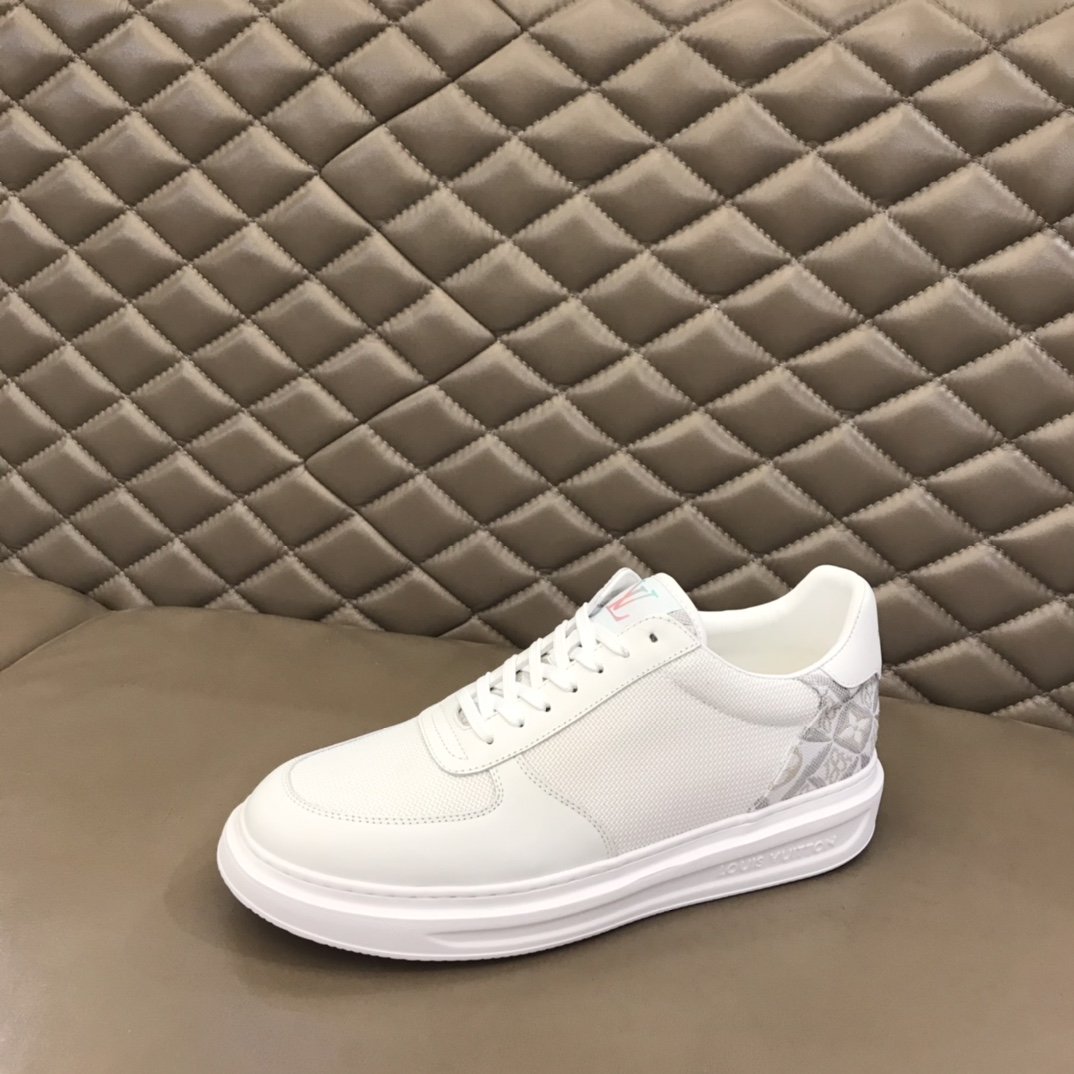 L0vis Vvtt0n Rivoli Sneaker Monogram Metallic Canvas White For Men LV