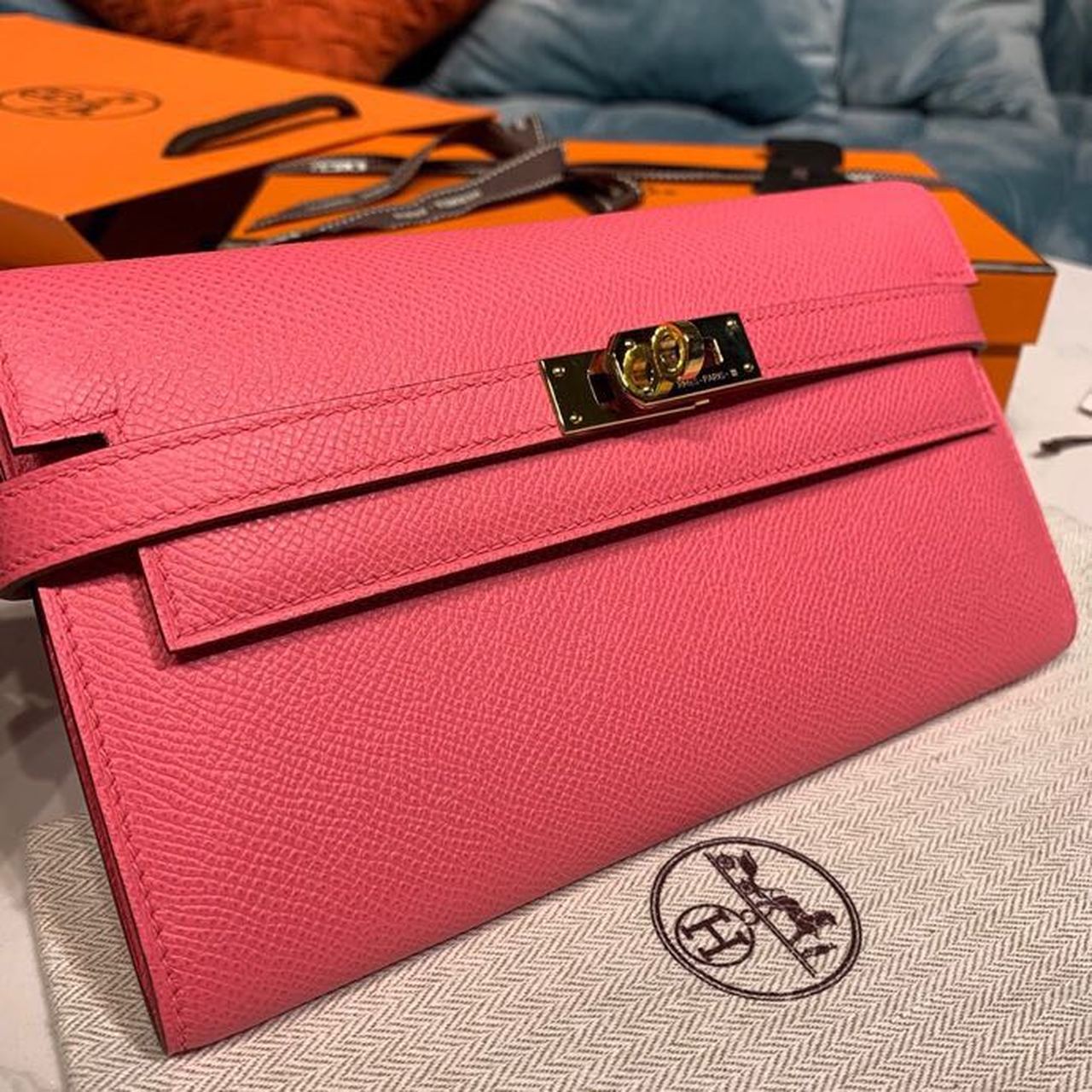 H**me5 Kelly Wallet To Go Woc Pink With Gold Toned Hardware Bag For Women 8.2in/21cm