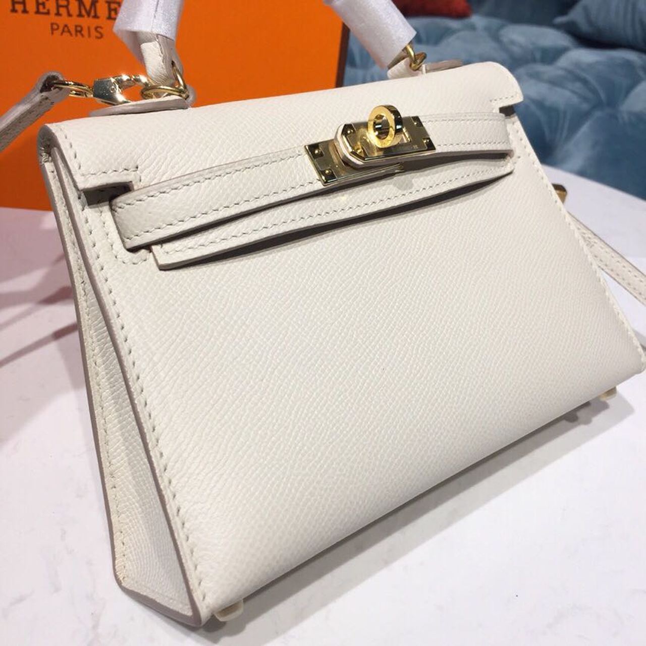 H**me5 Mini Kelly White For Women Gold Toned Hardware 7.5in/19cm