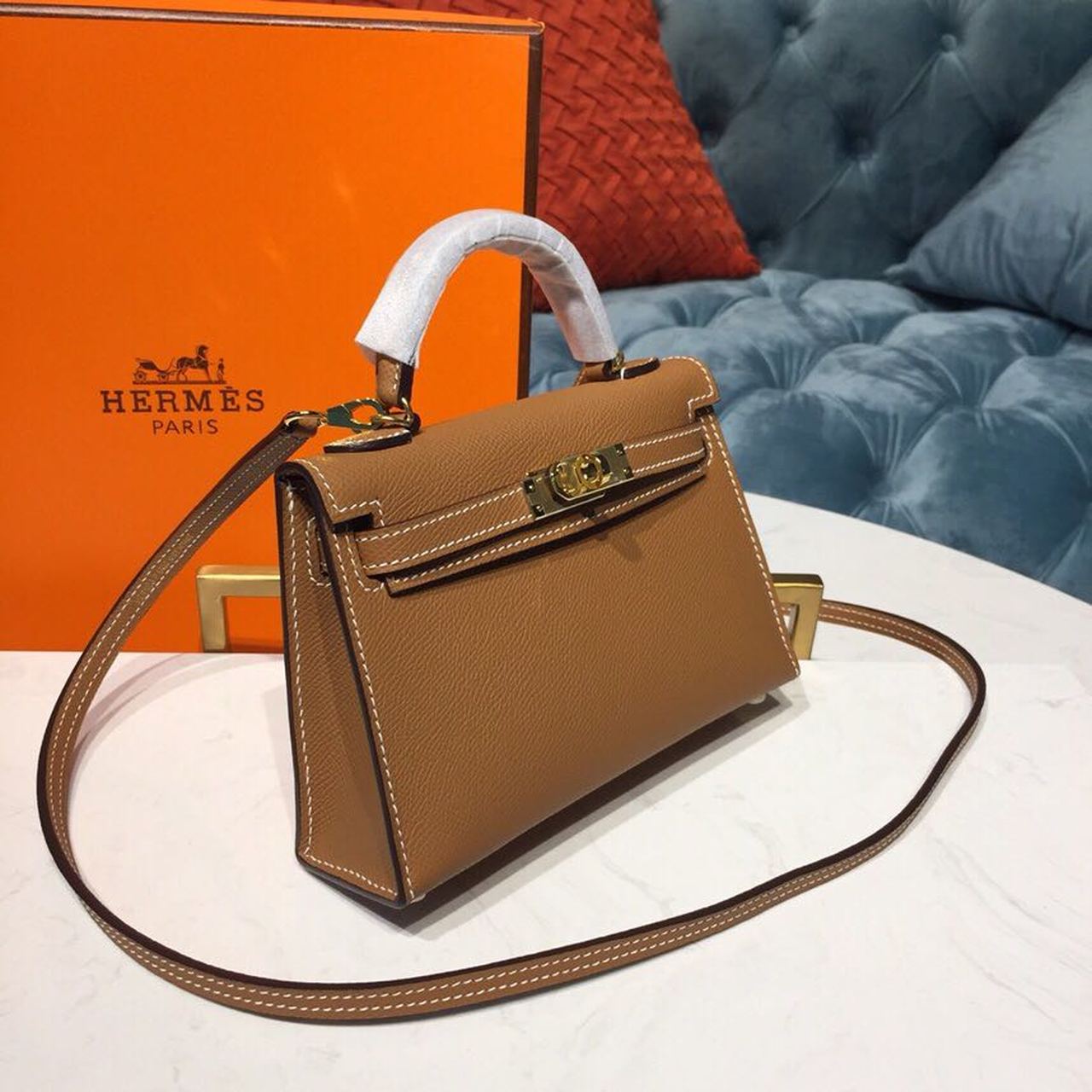 H**me5 Mini Kelly Gold For Women Gold Toned Hardware 7.5in/19cm