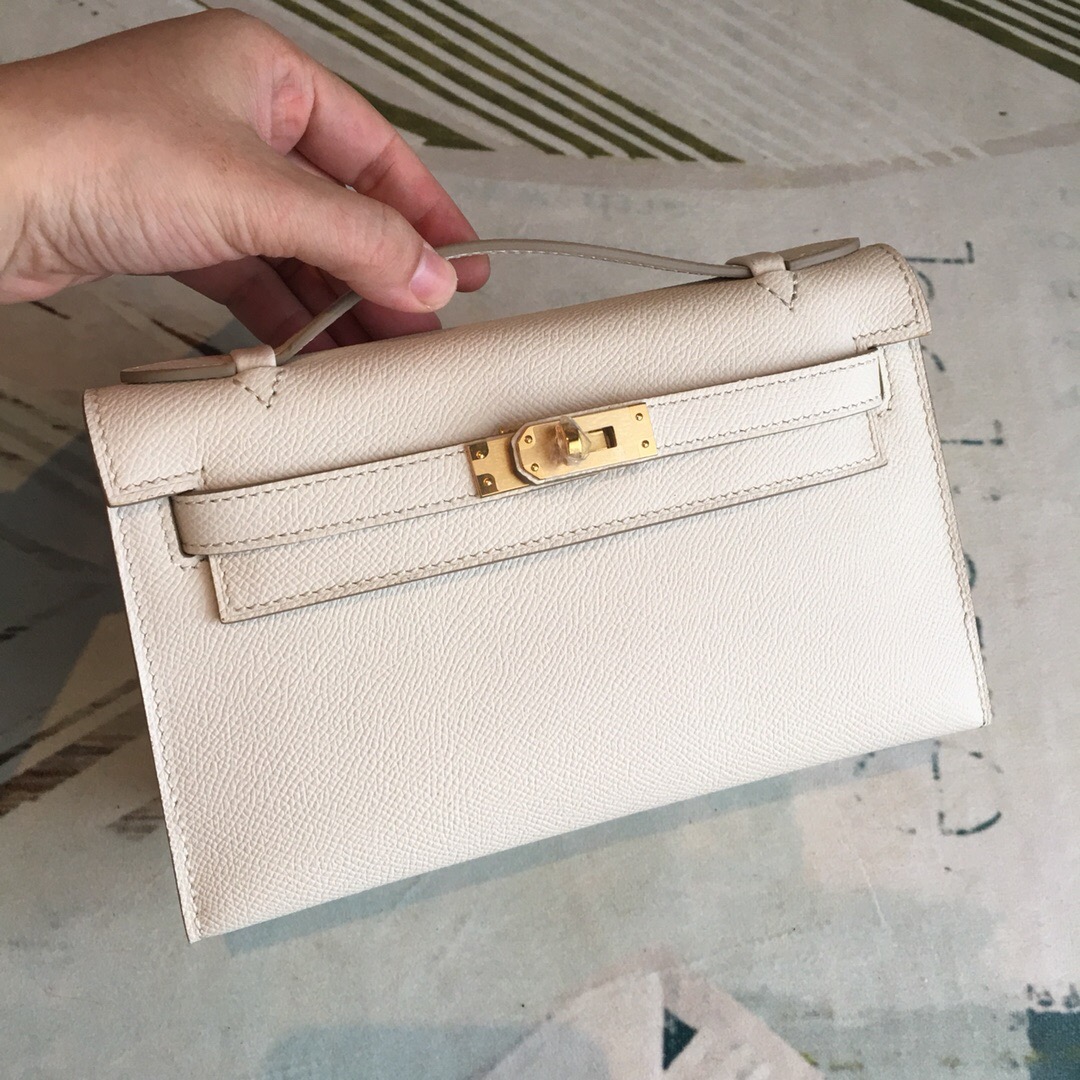 H**me5 Kelly Pochettee White For Women Gold Toned Hardware 8.5in/22cm