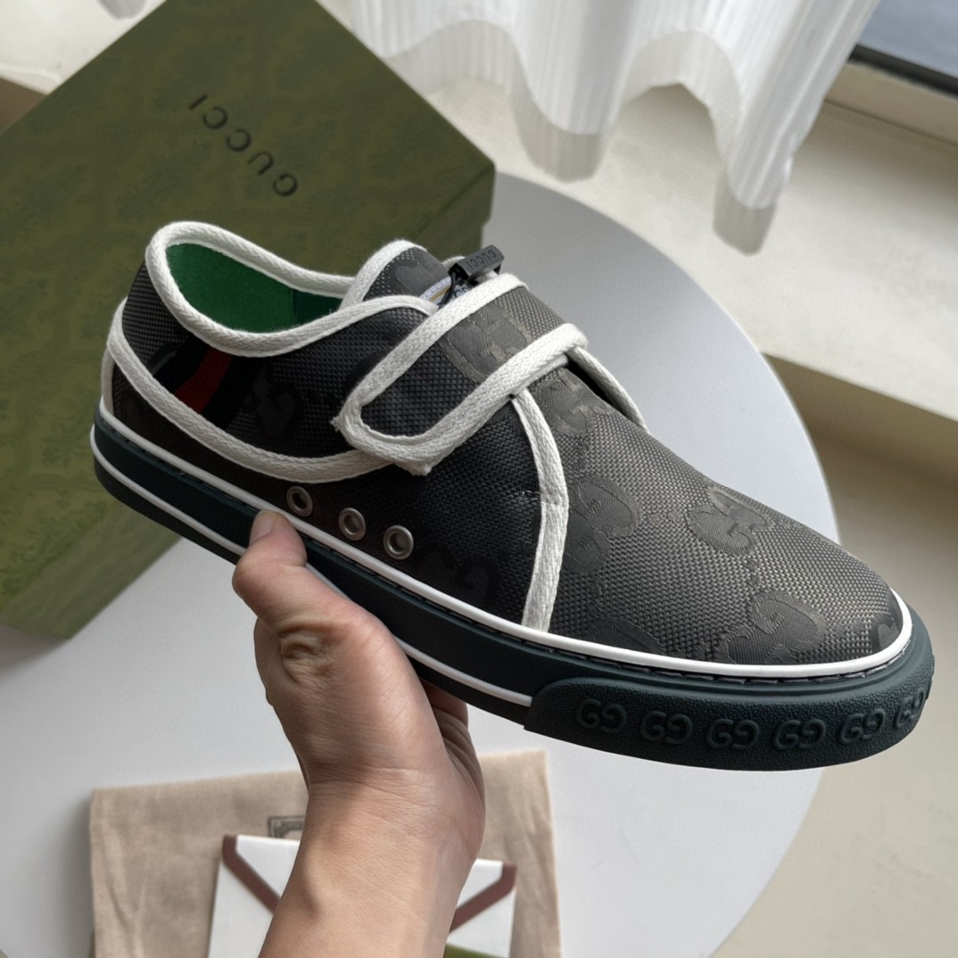 Gvc*1 Men’s Tennis 1977 Sneaker Black For Men ‎692918