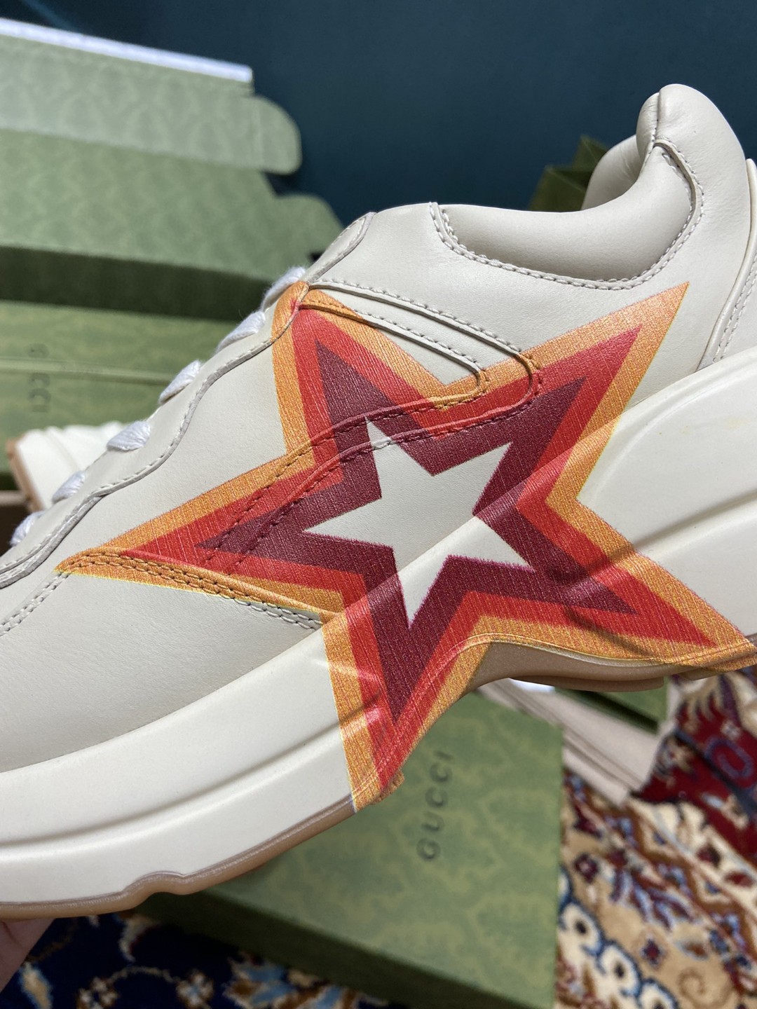 Gvc*1 Women’s Rhyton Sneakers With Logo Print White Ivory For Women 6548636 DRW00 9022