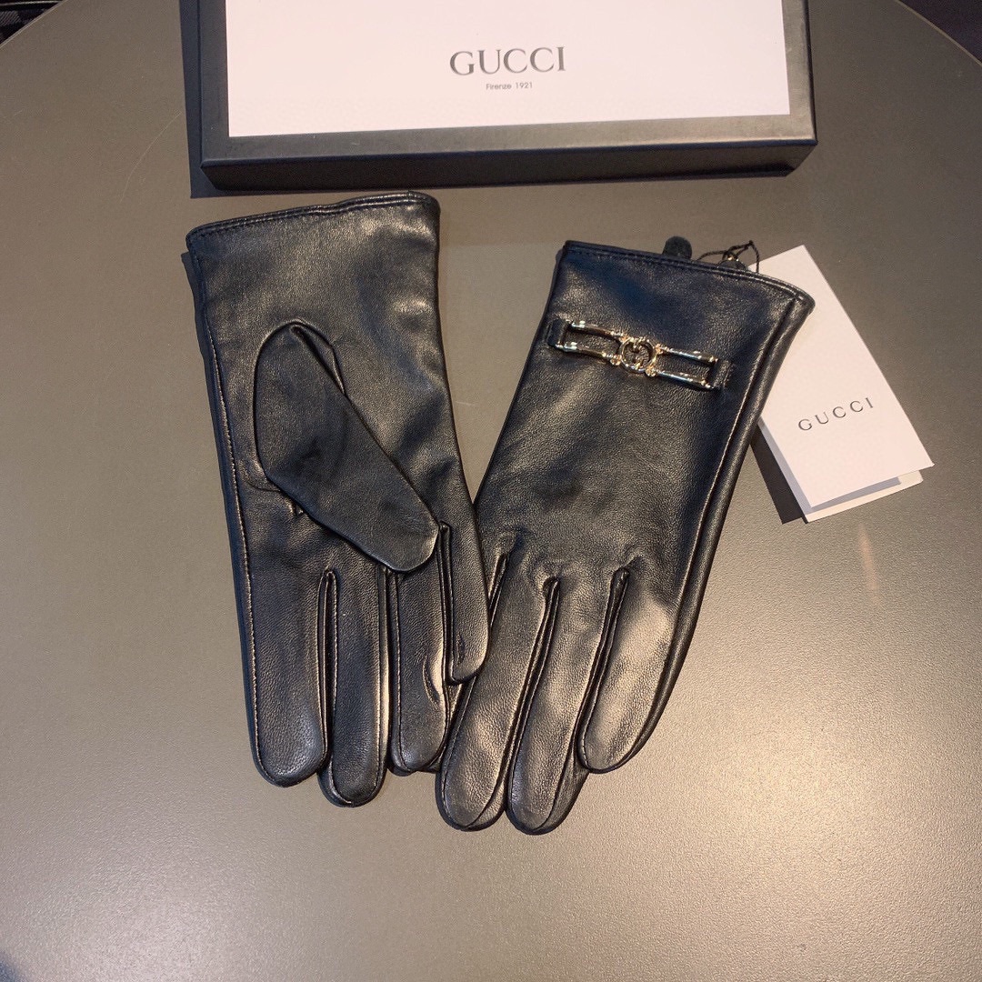 Gvc*1 Gloves With Signature Double G Motif In Black