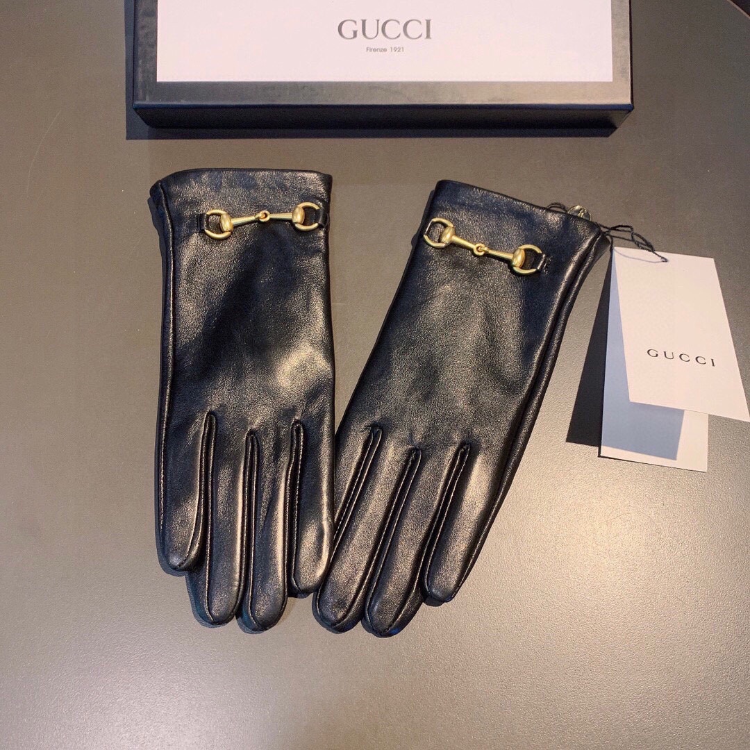 Gvc*1 Gloves With Hoursebit In Black