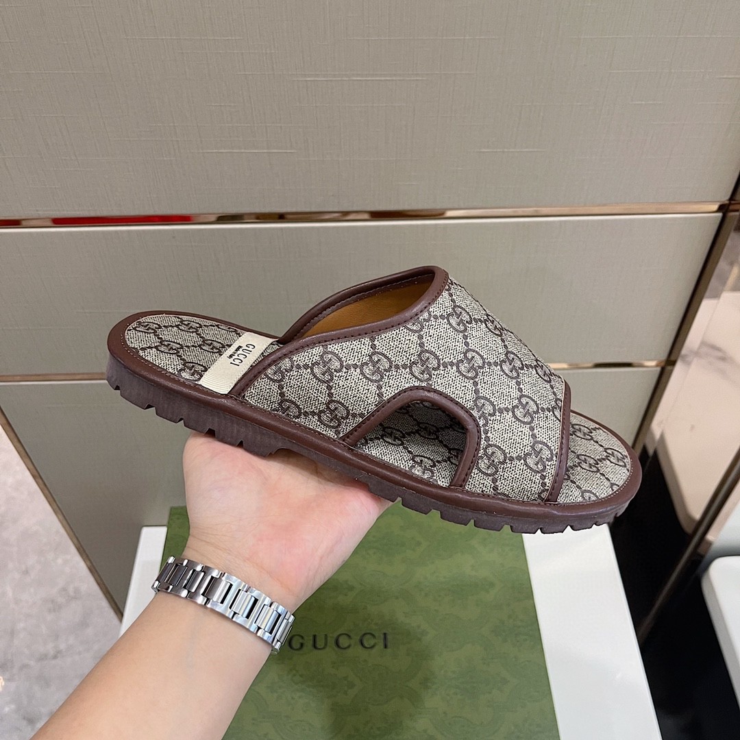 Gvc*1 Men’s GG Svp*me Slide Sandal Brown And Beige For Men ‎624879 96G60 9762