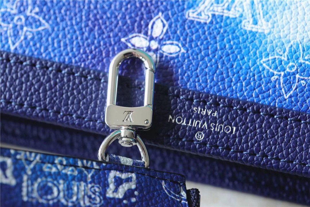 L0vis Vvtt0n Gaston Wearable Wallet Monogram Blue For Men, Men’s Bags, Shoulder And Crossbody Bags 8.7in/22cm LV M81431