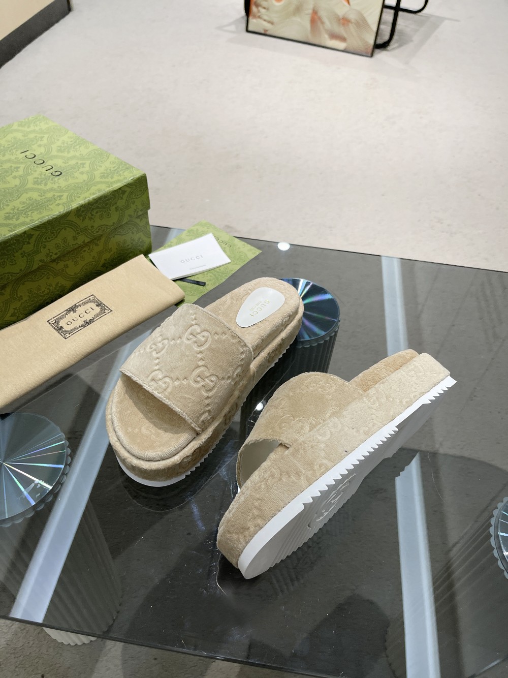 Gvc*1 Women’s GG Platform Sandal Beige For Women GG