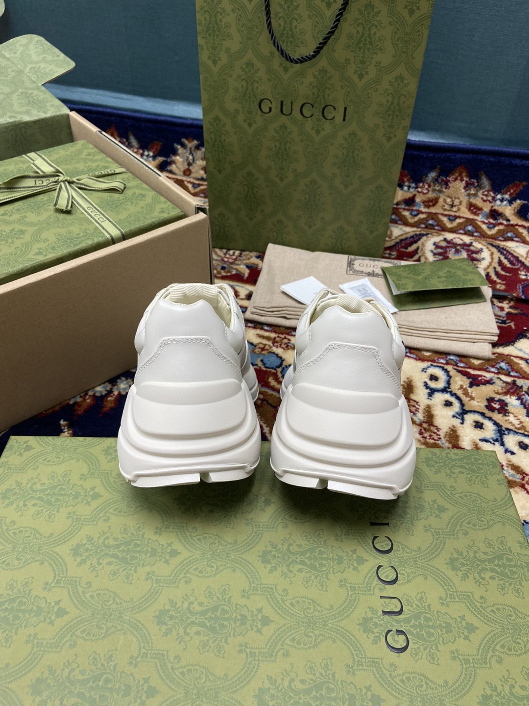 Gvc*1 Men’s Rhyton Sneakers With Logo Gvc*1 White Ivory For Men 500878 DRW00 9522