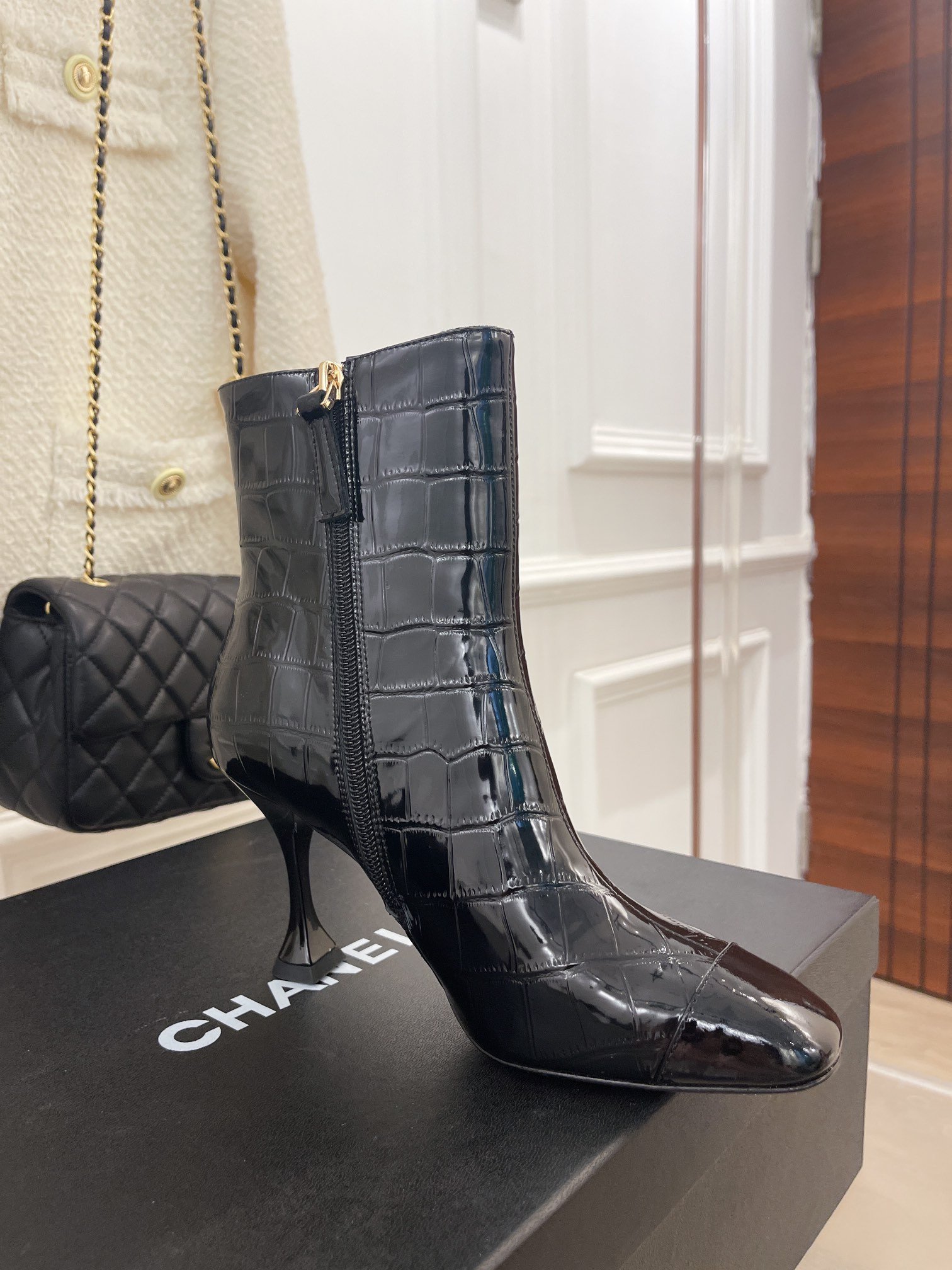 Ch**el Women’s Short Boots Black For Women