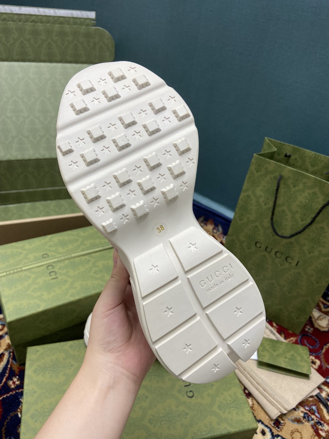 Gvc*1 Women’s Rhyton Sneakers With Lemon Gvc*1 White Ivory For Women 684899