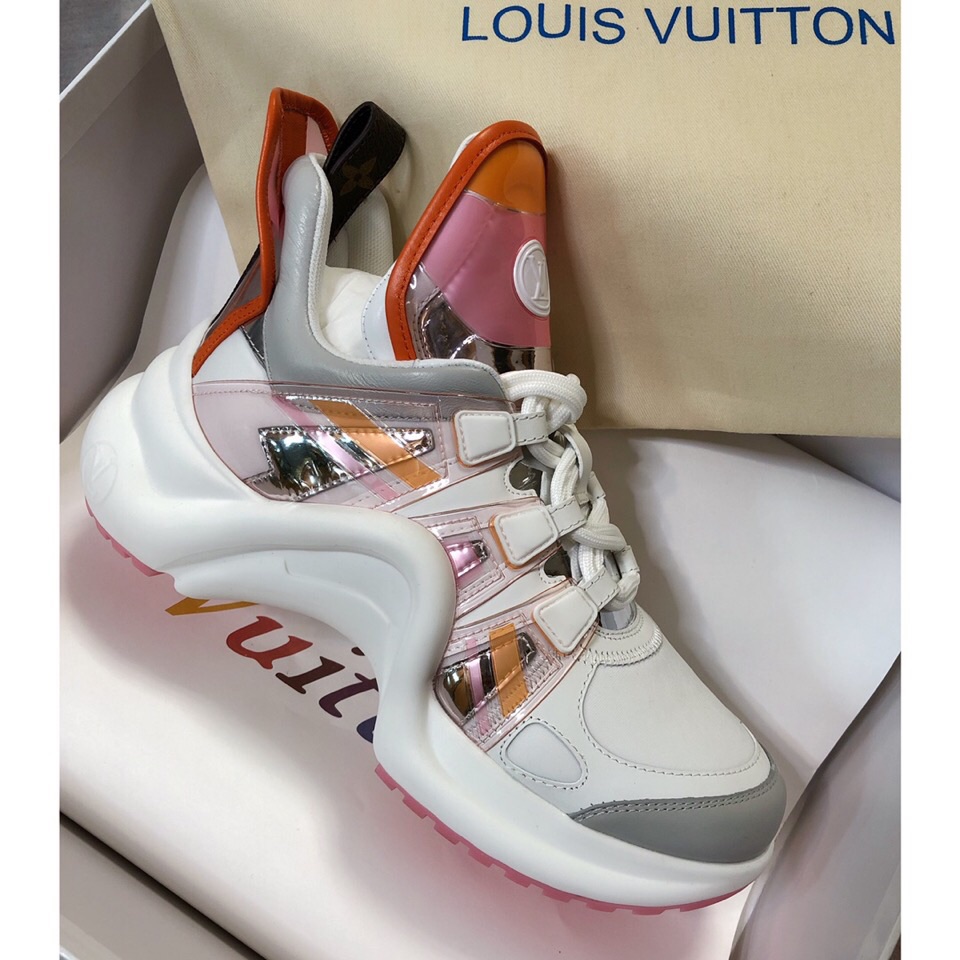 L0vis Vvtt0n Women’s LV Archlight Sneaker Light Pink For Women LV