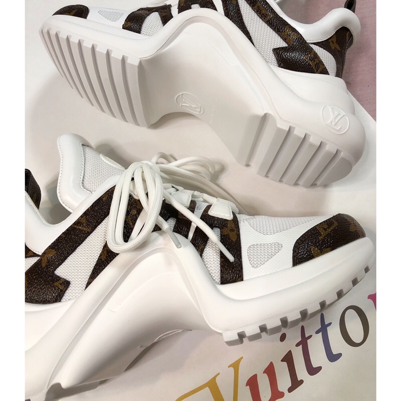 L0vis Vvtt0n Women’s LV Archlight Sneaker White For Women LV 1A43KV