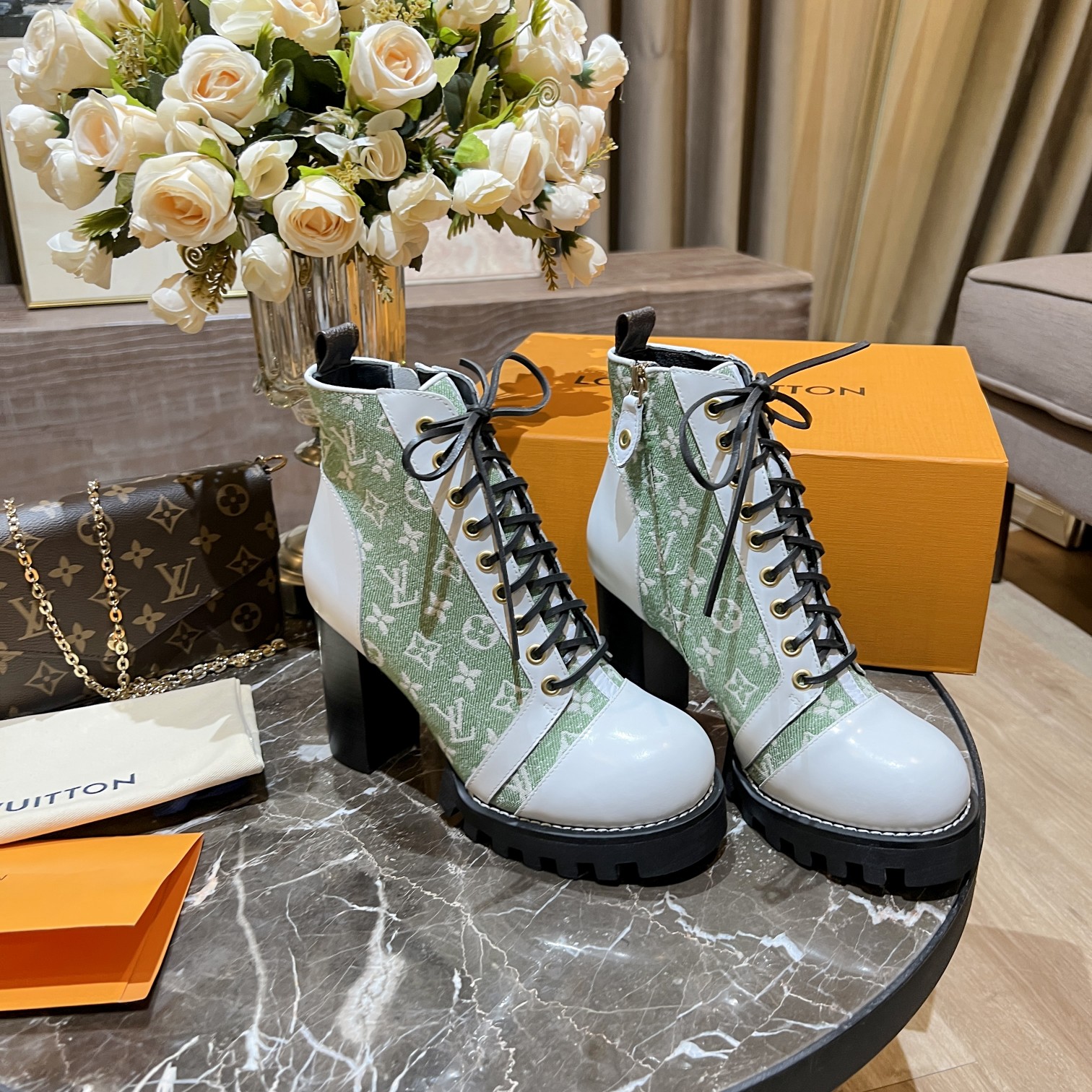 L0vis Vvtt0n Women’s Star Trail Ankle Boots Green For Women LV