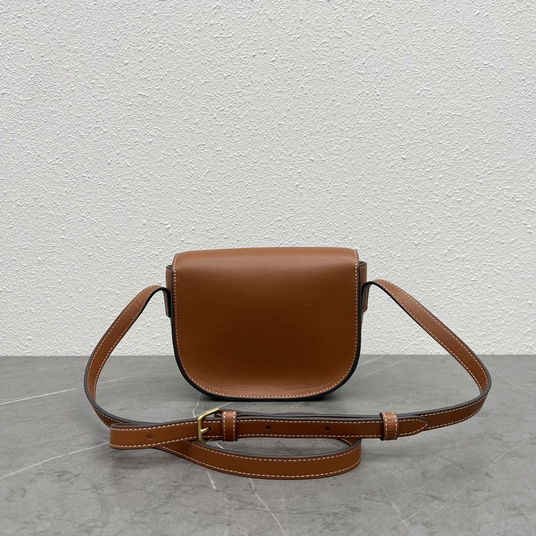 Ce1i*e Folco Cuir Triomphe Tan For Women 7in/19cm 198263DU3.04LU