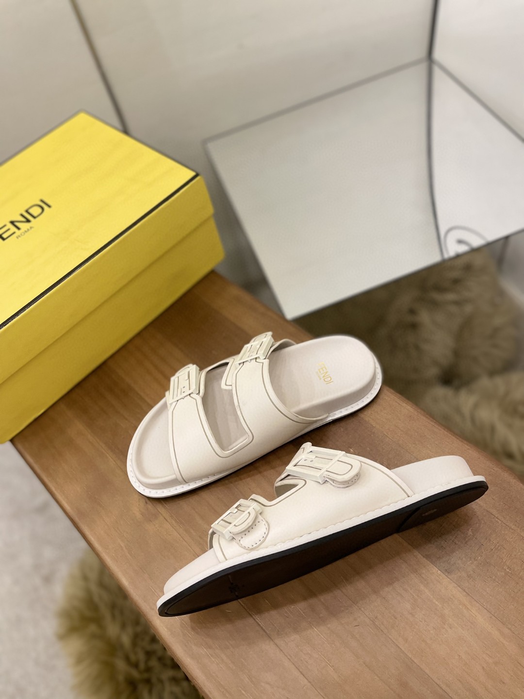 F**di Feel Slides White For Women