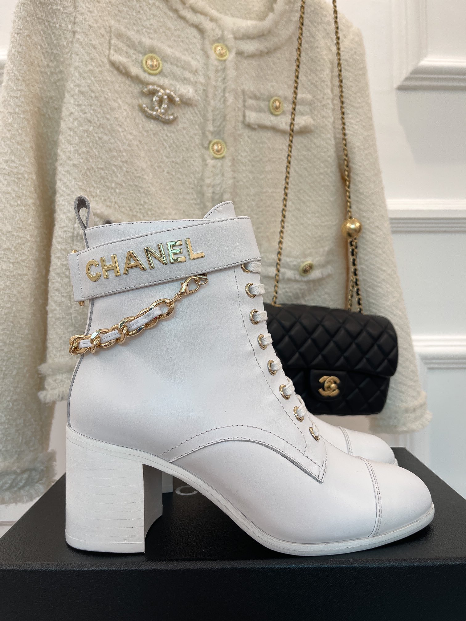 Ch**el Women’s Lace-Up With Chain White For Women 3.7in/9.5cm