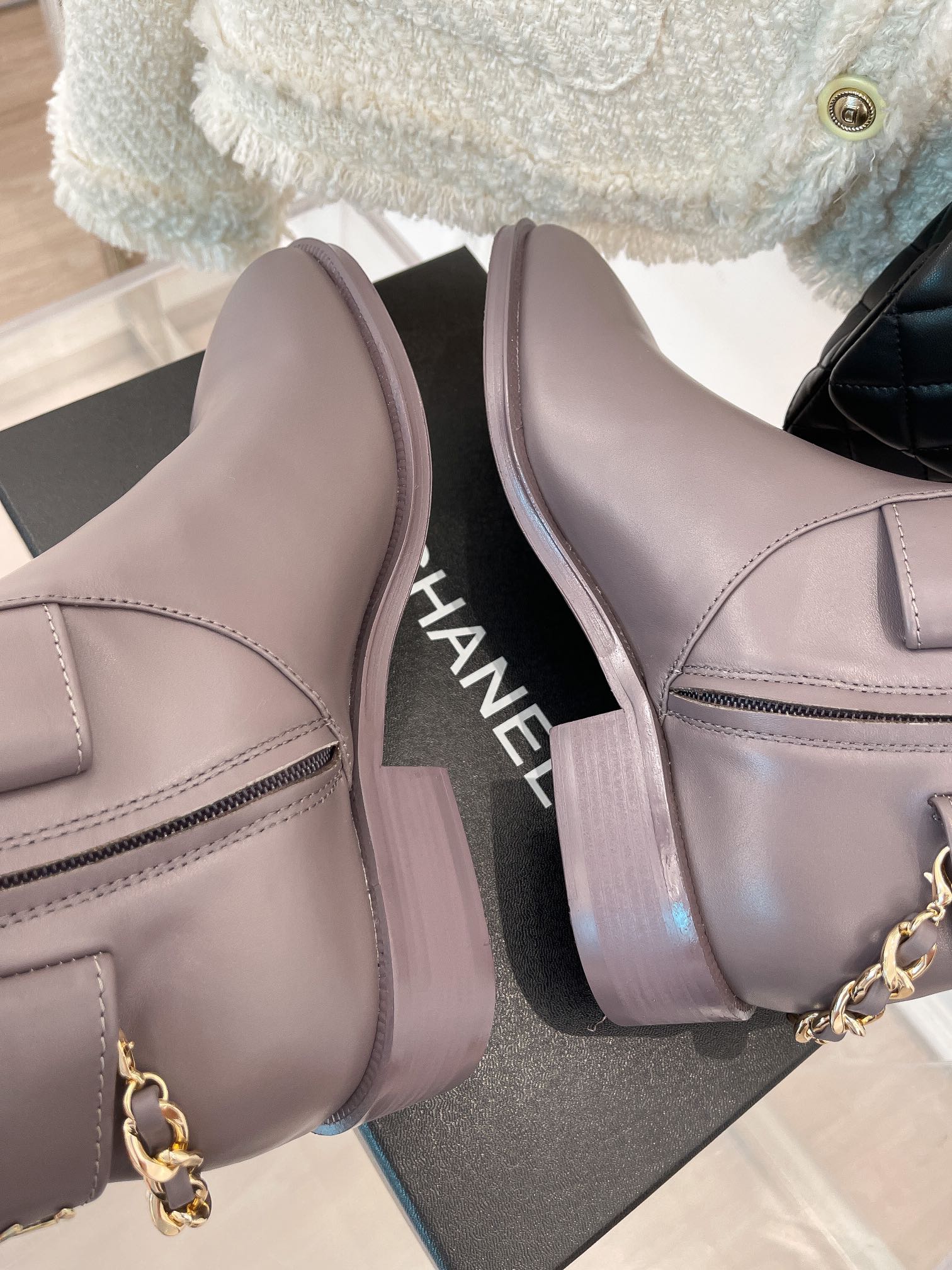 Ch**el Women’s Ankle Boots With Chain Light Violet For Women 1.5in/4cm